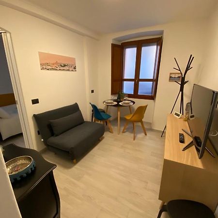 Casa Zinzuledda Cagliari Apartment ภายนอก รูปภาพ