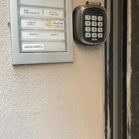 Casa Zinzuledda Cagliari Apartment ภายนอก รูปภาพ