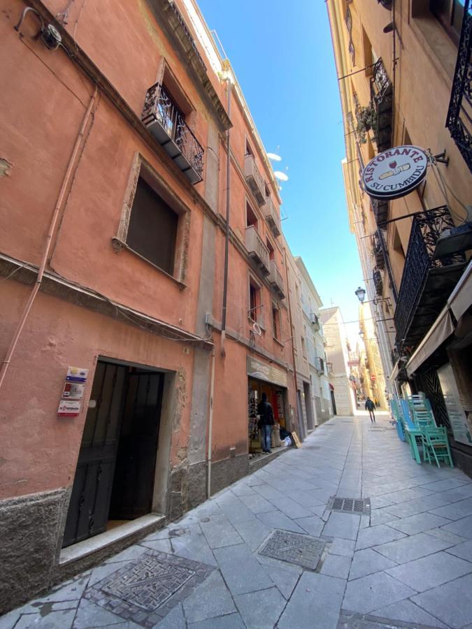 Casa Zinzuledda Cagliari Apartment ภายนอก รูปภาพ